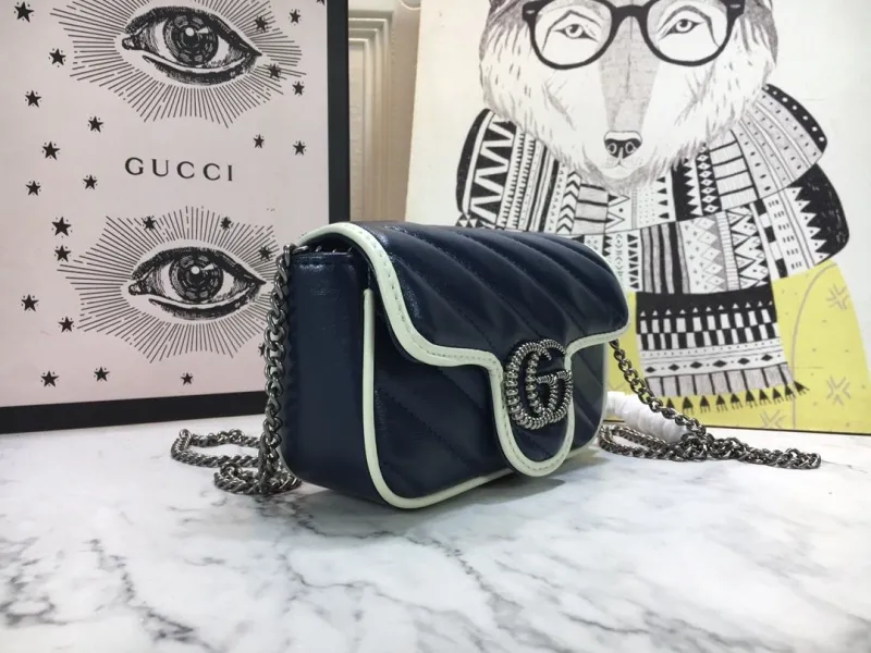 Alternative view of Gucci Satchel Bags-980