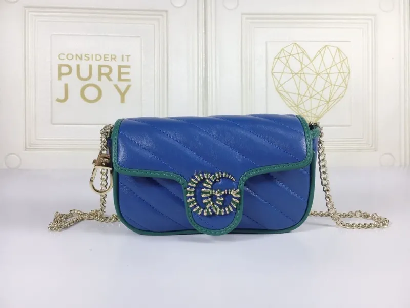 Gucci Satchel Bags-983