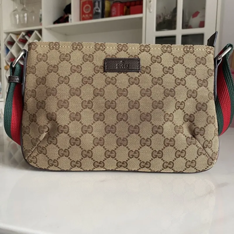 Gucci Satchel Bags-992