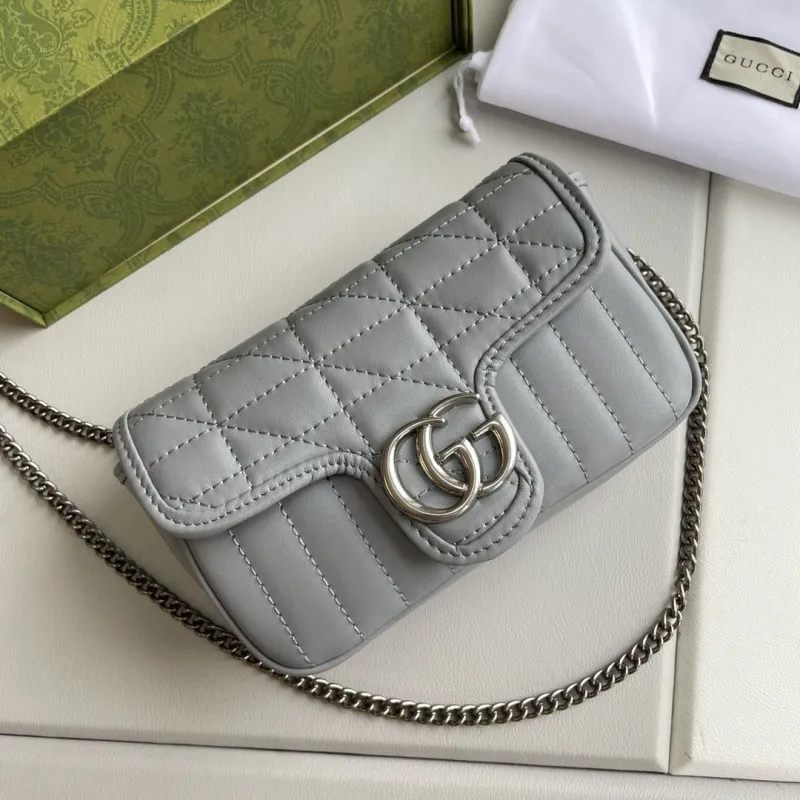Alternative view of Gucci Satchel Bags-997