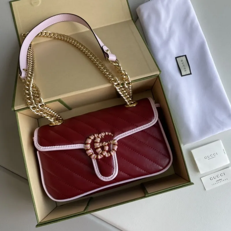 Alternative view of Gucci Satchel Bags-999