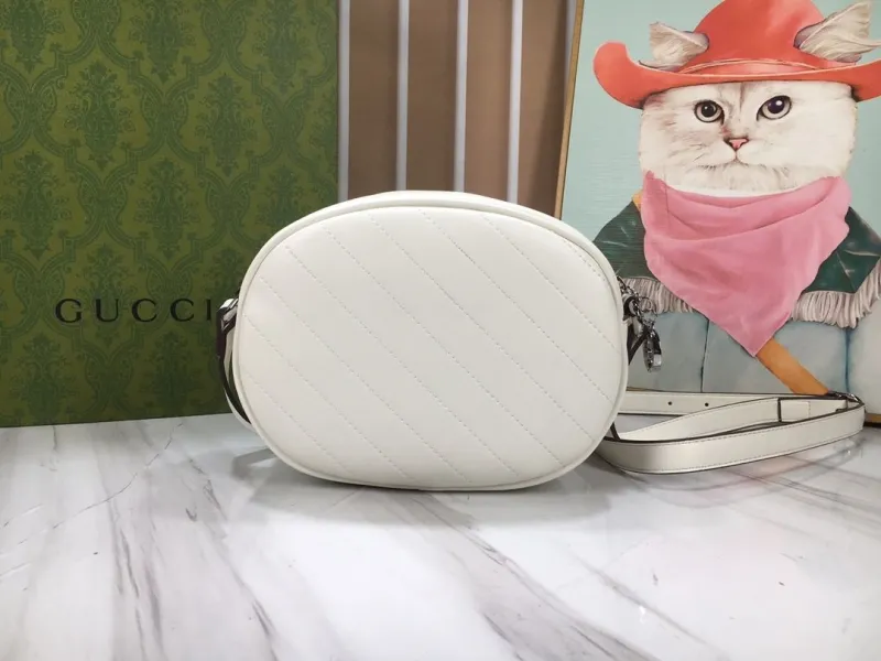 Gucci Satchel Bags-1030 - Image 4