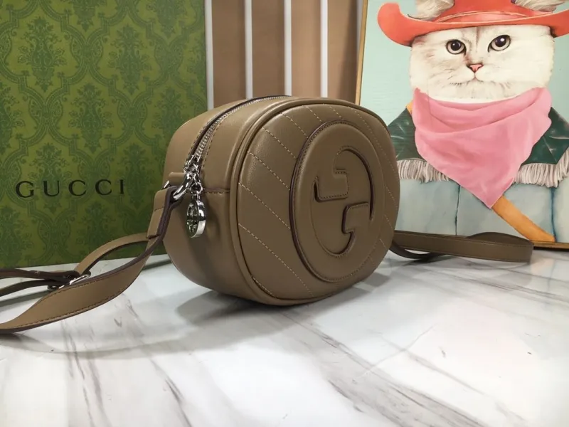 Alternative view of Gucci Satchel Bags-1031