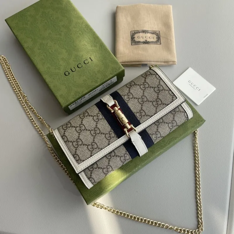 Gucci Satchel Bags-1063