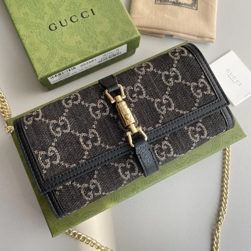Alternative view of Gucci Satchel Bags-1066