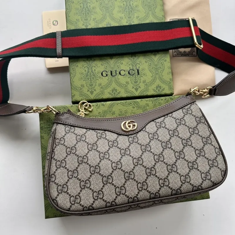 Alternative view of Gucci Satchel Bags-1075