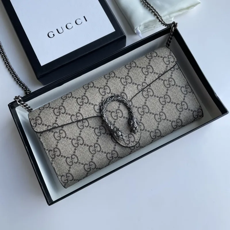 Alternative view of Gucci Satchel Bags-1082