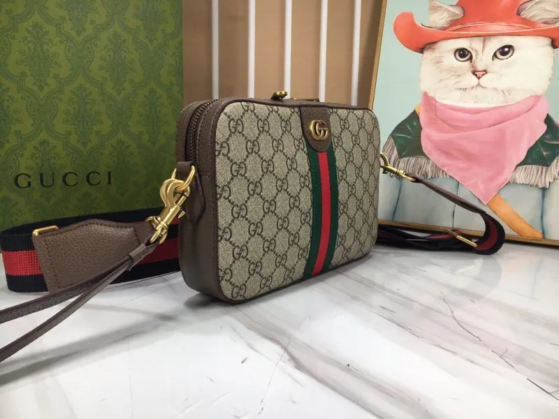 Alternative view of Gucci Satchel Bags-1112