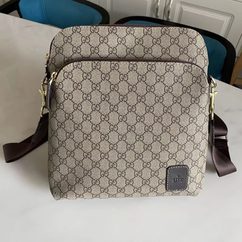 Alternative view of Gucci Satchel Bags-1135