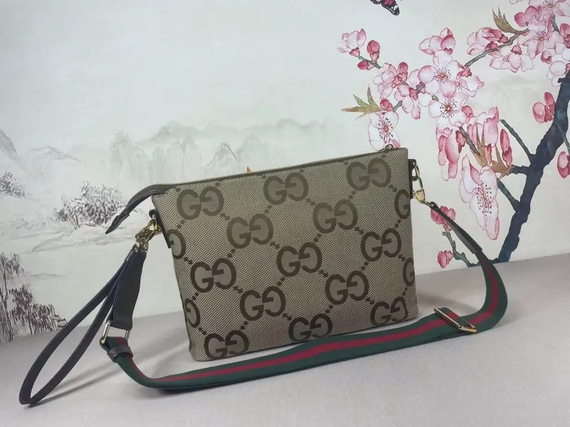 Gucci Satchel Bags-1140 - Image 3