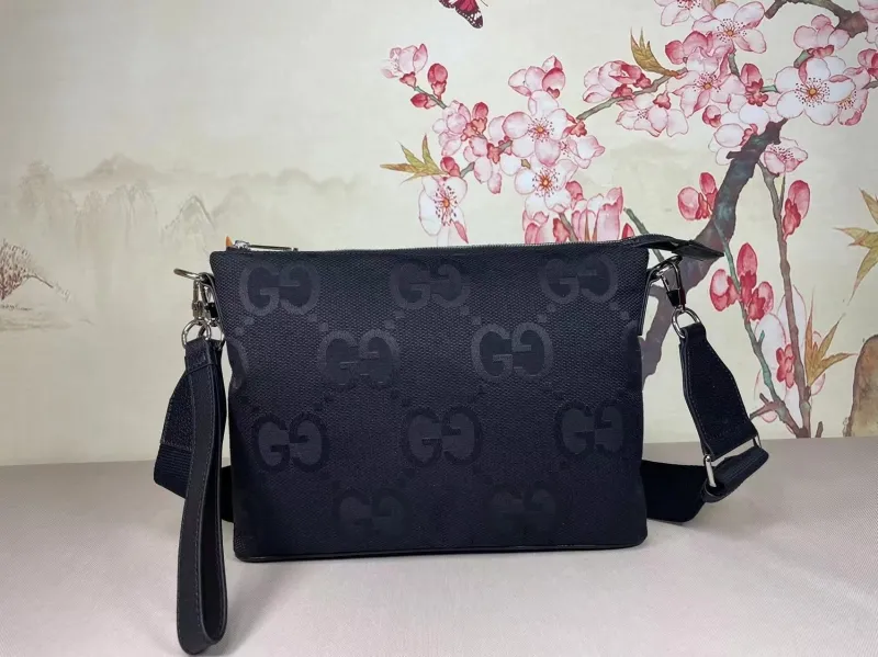 Gucci Satchel Bags-1141