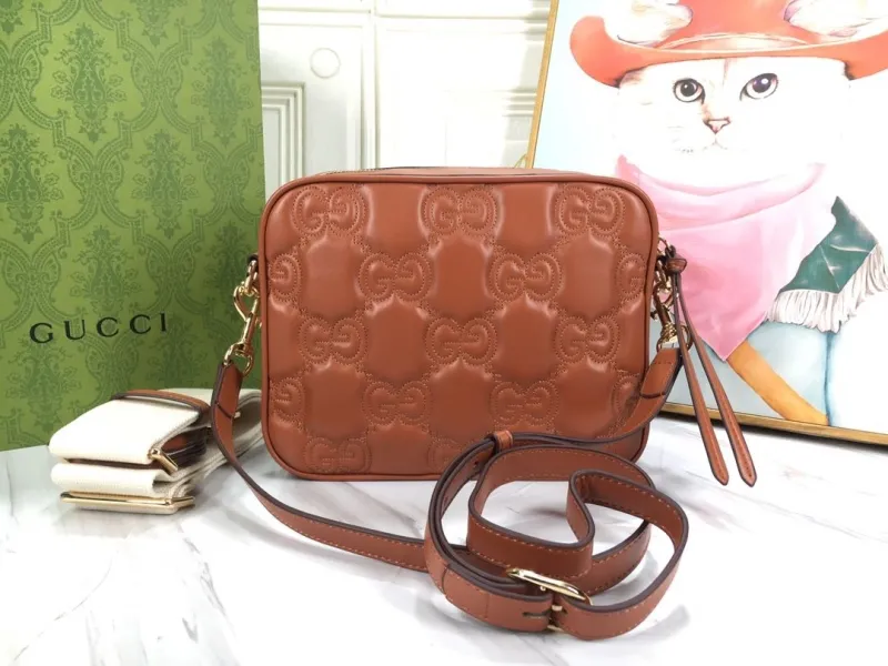 Gucci Satchel Bags-1147 - Image 4
