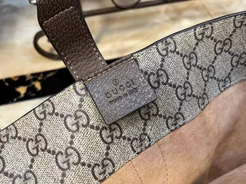 Gucci Shopping Bags-1 - Image 8