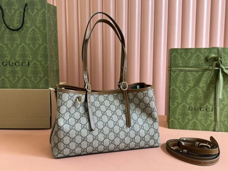 Gucci Shopping Bags-8