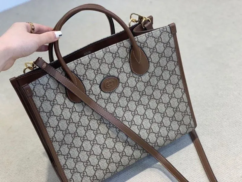 Gucci Shopping Bags-11