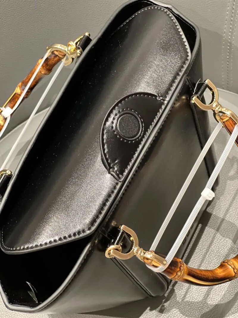 Gucci Shopping Bags-13 - Image 8
