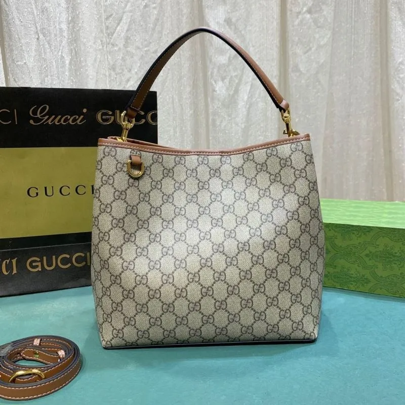 Gucci Shopping Bags-22