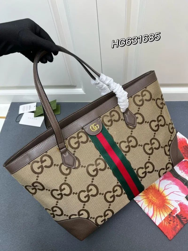 Gucci Shopping Bags-33