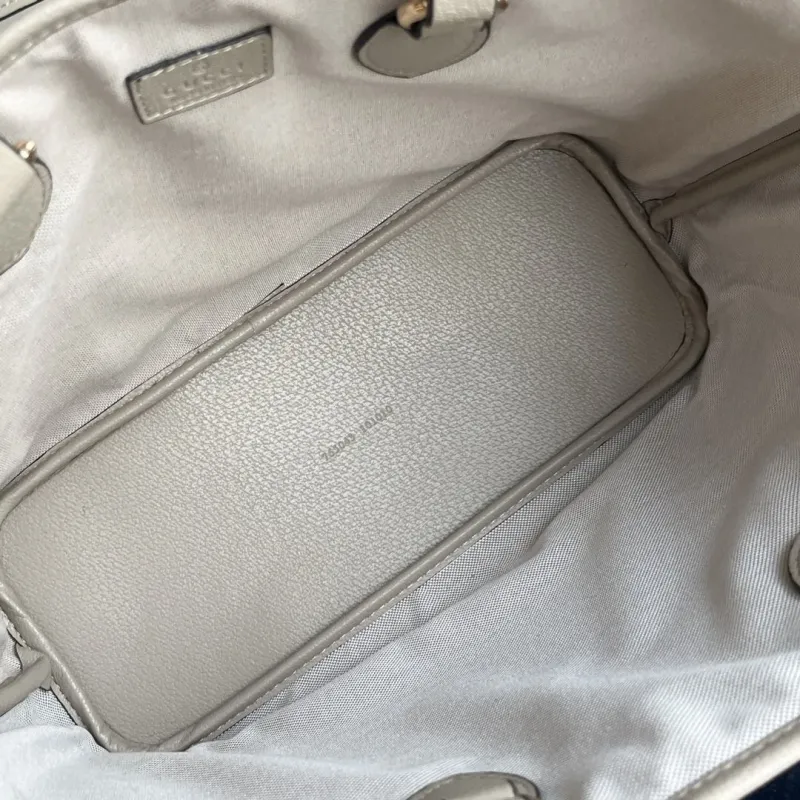 Gucci Shopping Bags-40 - Image 6