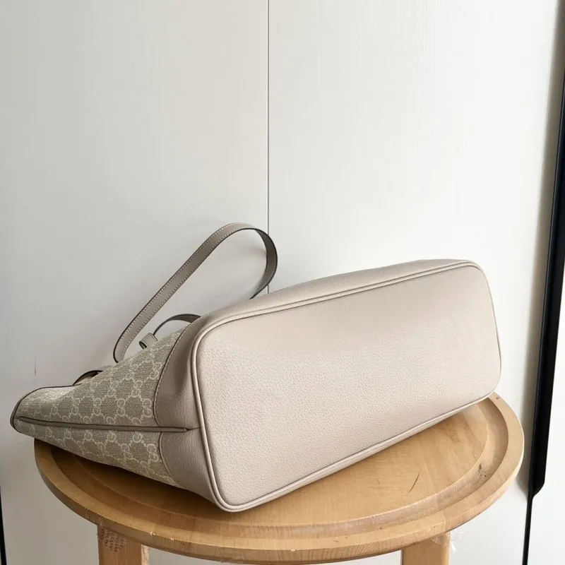 Gucci Shopping Bags-43 - Image 5