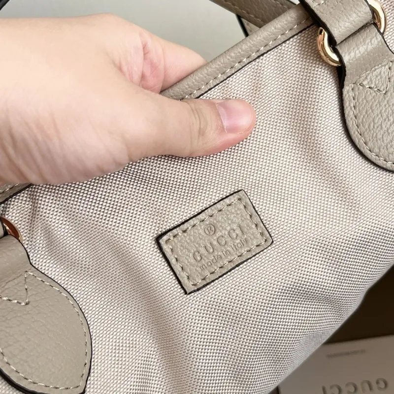 Gucci Shopping Bags-43 - Image 8