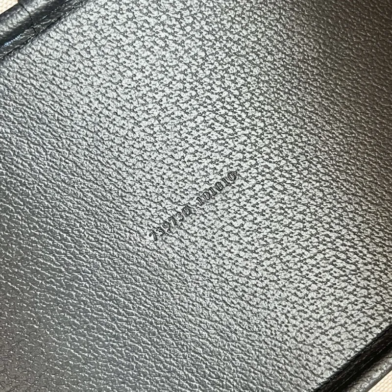 Gucci Shopping Bags-44 - Image 8