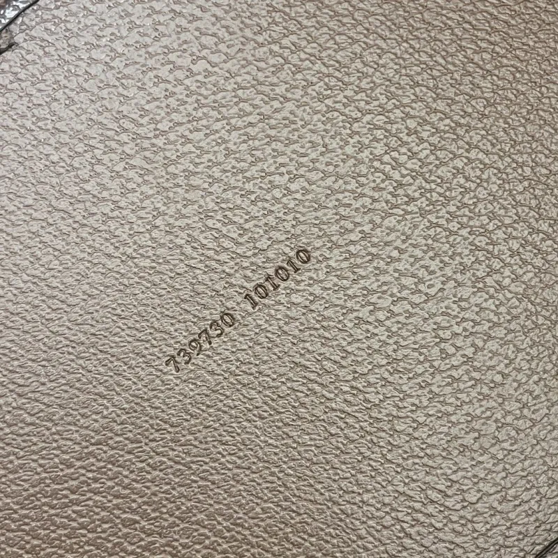 Gucci Shopping Bags-45 - Image 7