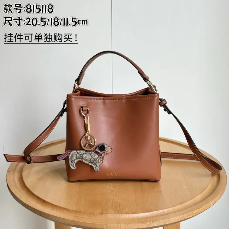 Gucci Shopping Bags-48