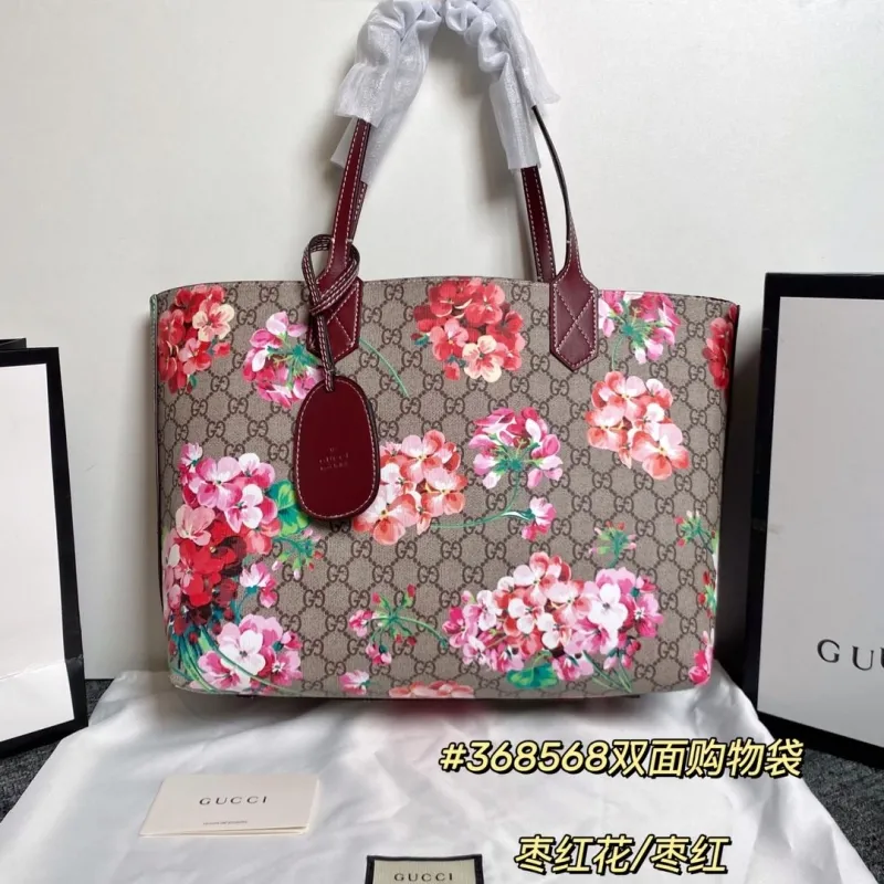 Gucci Shopping Bags-62