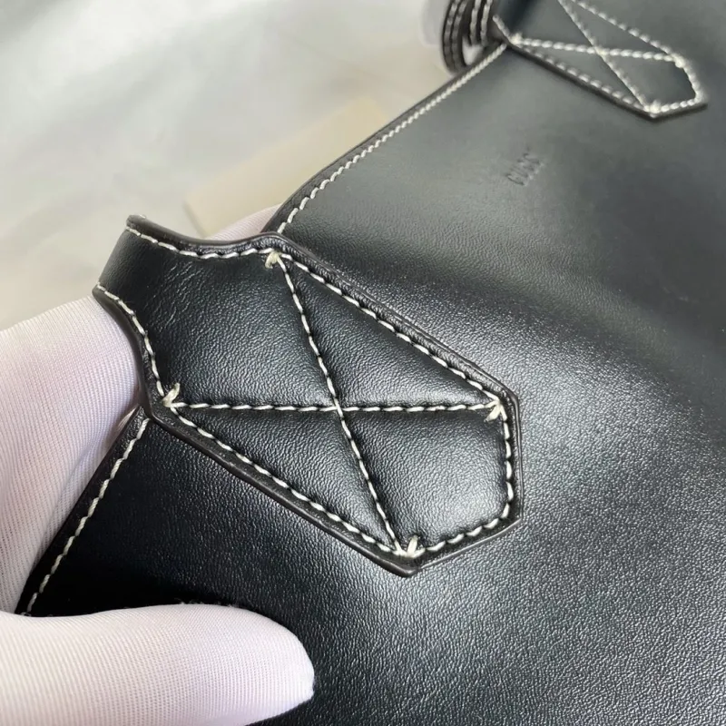 Gucci Shopping Bags-64 - Image 6