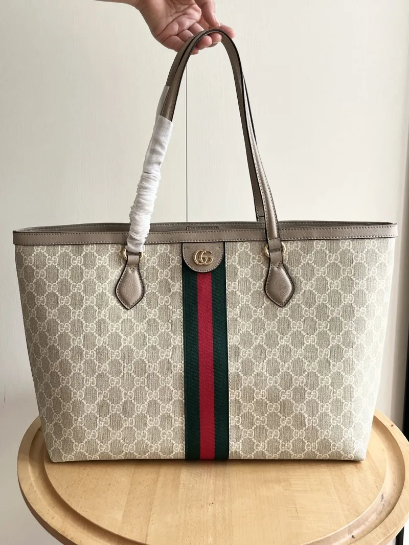 Gucci Shopping Bags-72