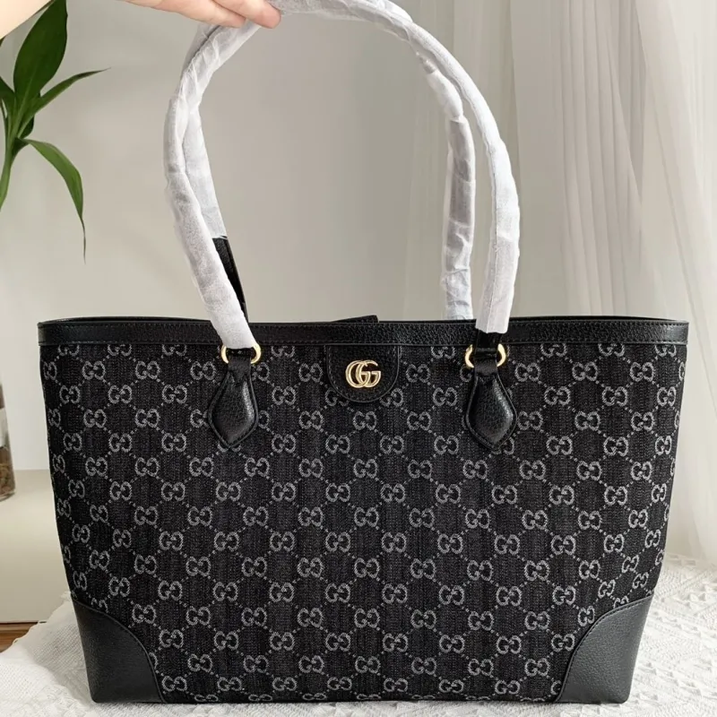 Gucci Shopping Bags-74