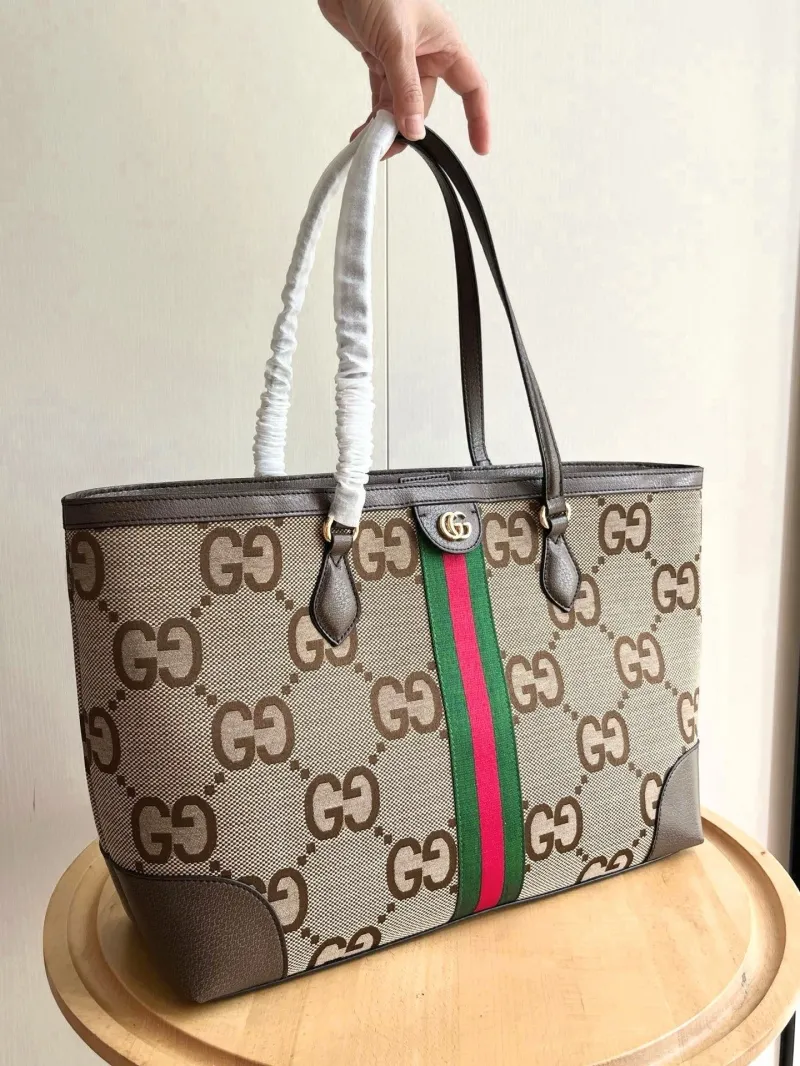 Alternative view of Gucci Shopping Bags-75