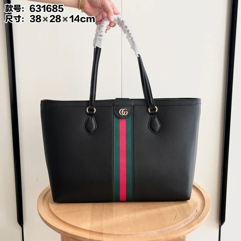 Gucci Shopping Bags-76