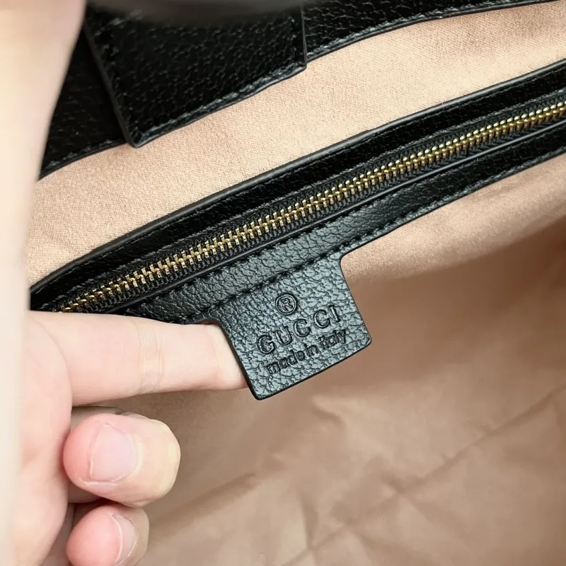 Gucci Shopping Bags-76 - Image 8