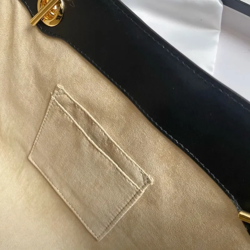 Gucci Shopping Bags-93 - Image 9