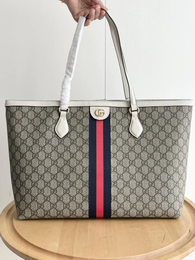 Gucci Shopping Bags-98