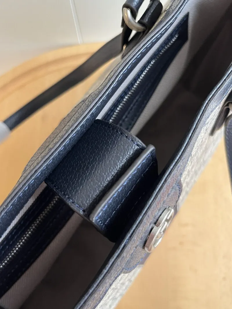 Gucci Shopping Bags-101 - Image 8