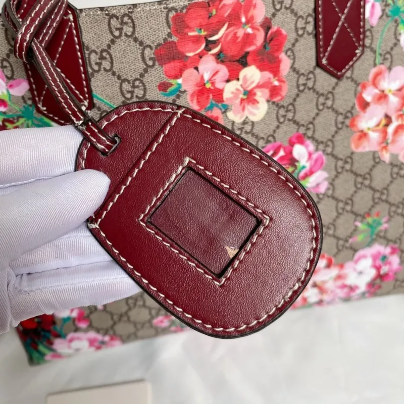 Gucci Shopping Bags-111 - Image 9