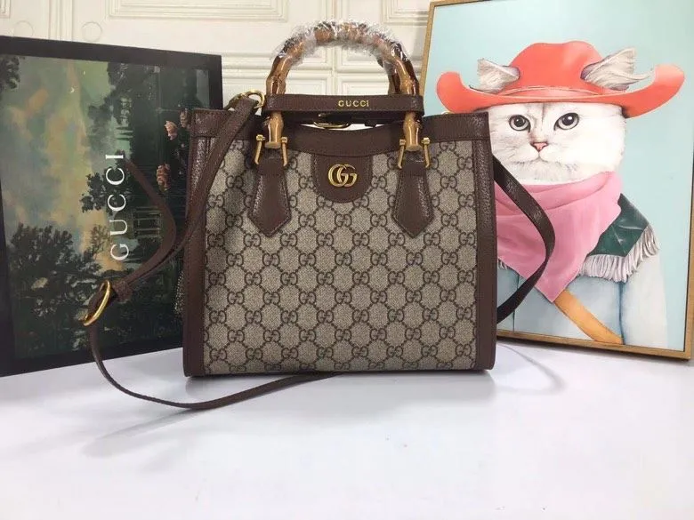Gucci Shopping Bags-113