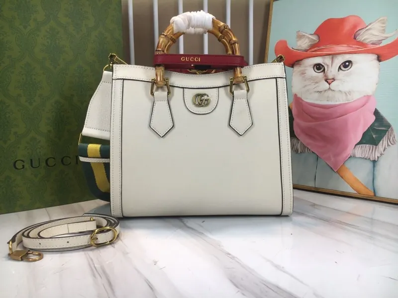 Gucci Shopping Bags-116