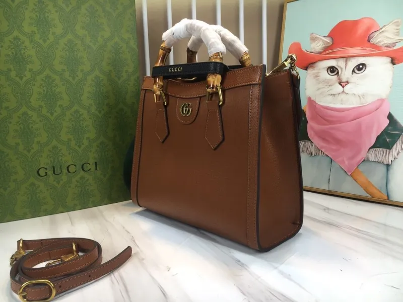 Gucci Shopping Bags-121 - Image 3