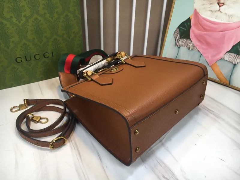 Gucci Shopping Bags-121 - Image 6