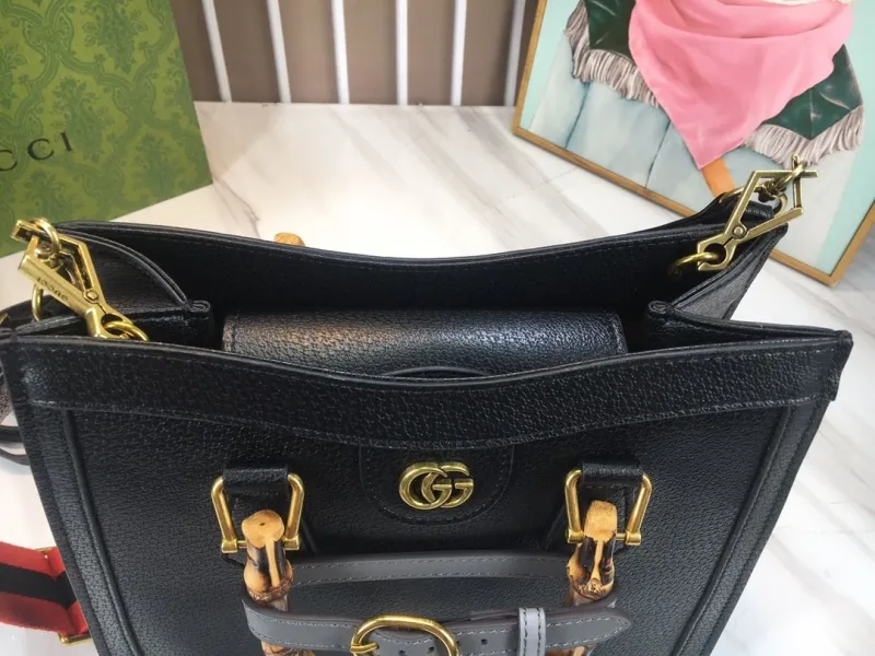 Gucci Shopping Bags-122 - Image 8