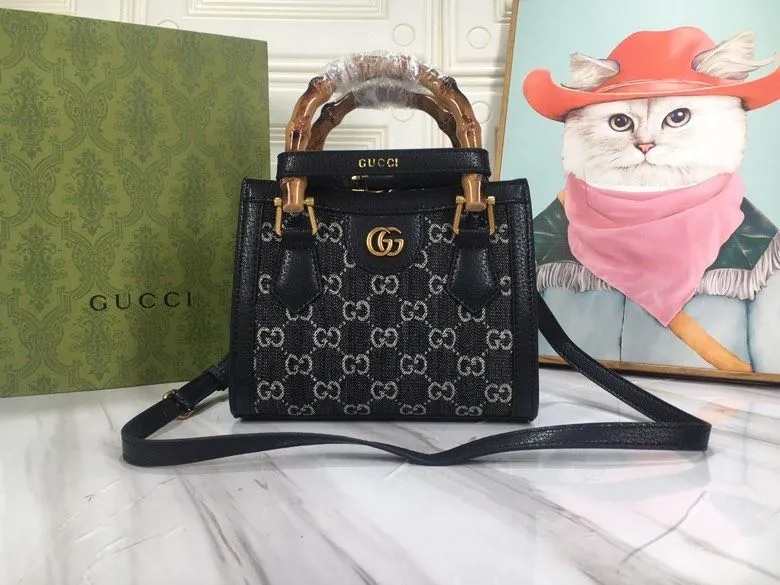 Gucci Shopping Bags-123