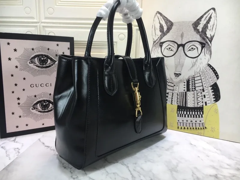Alternative view of Gucci Shopping Bags-141