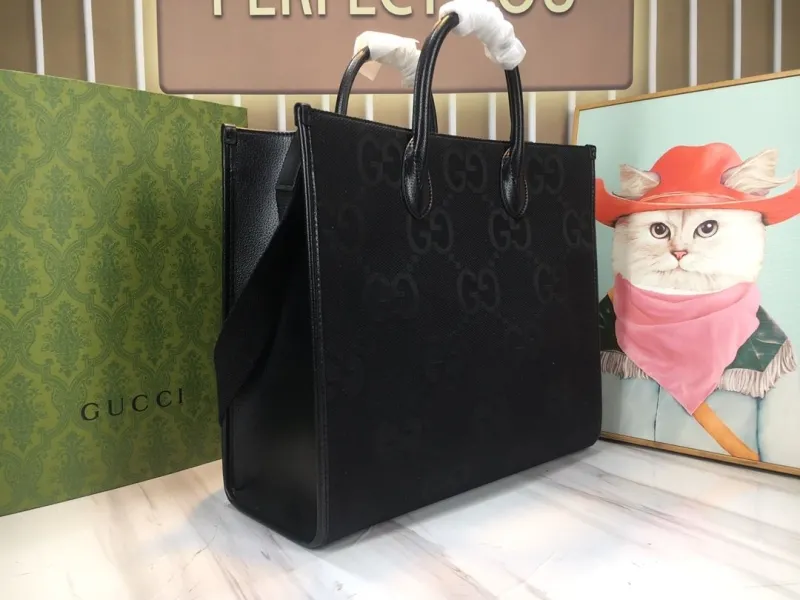 Alternative view of Gucci Shopping Bags-155