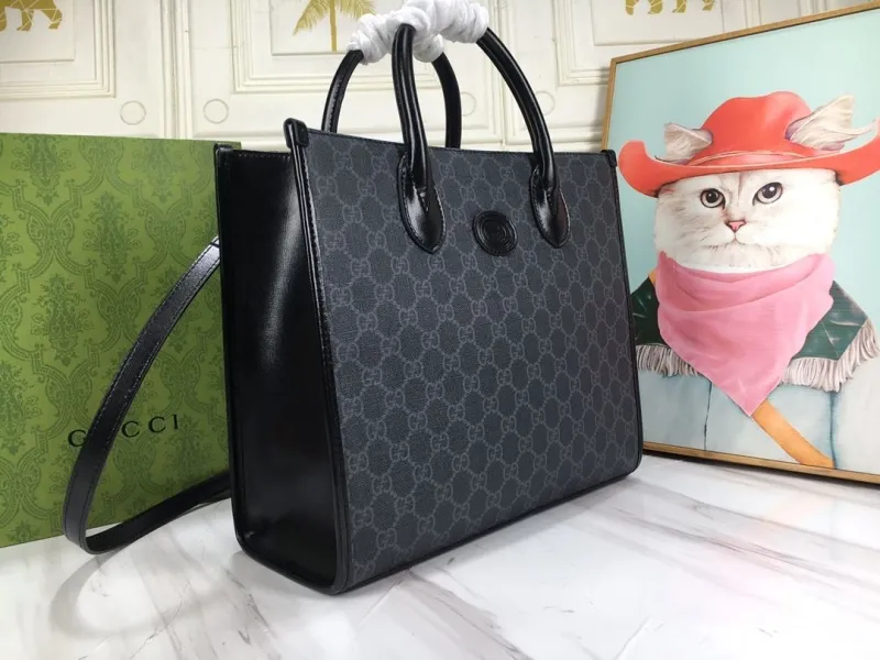 Alternative view of Gucci Shopping Bags-160
