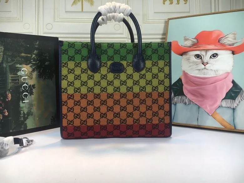 Gucci Shopping Bags-163