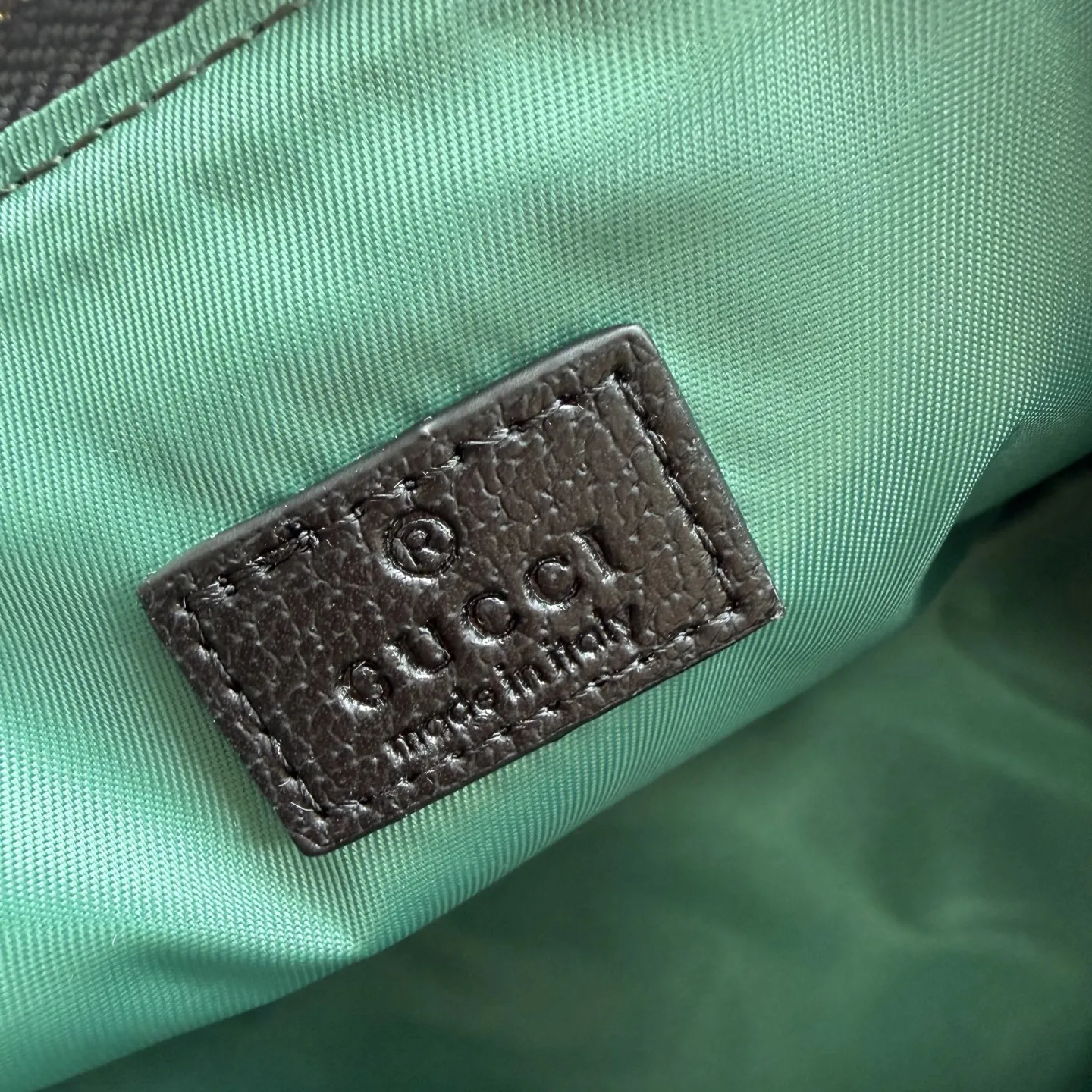 Alternative view of Gucci Top Handle Bags-22